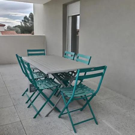 Apartament 4 Personnes Pmr